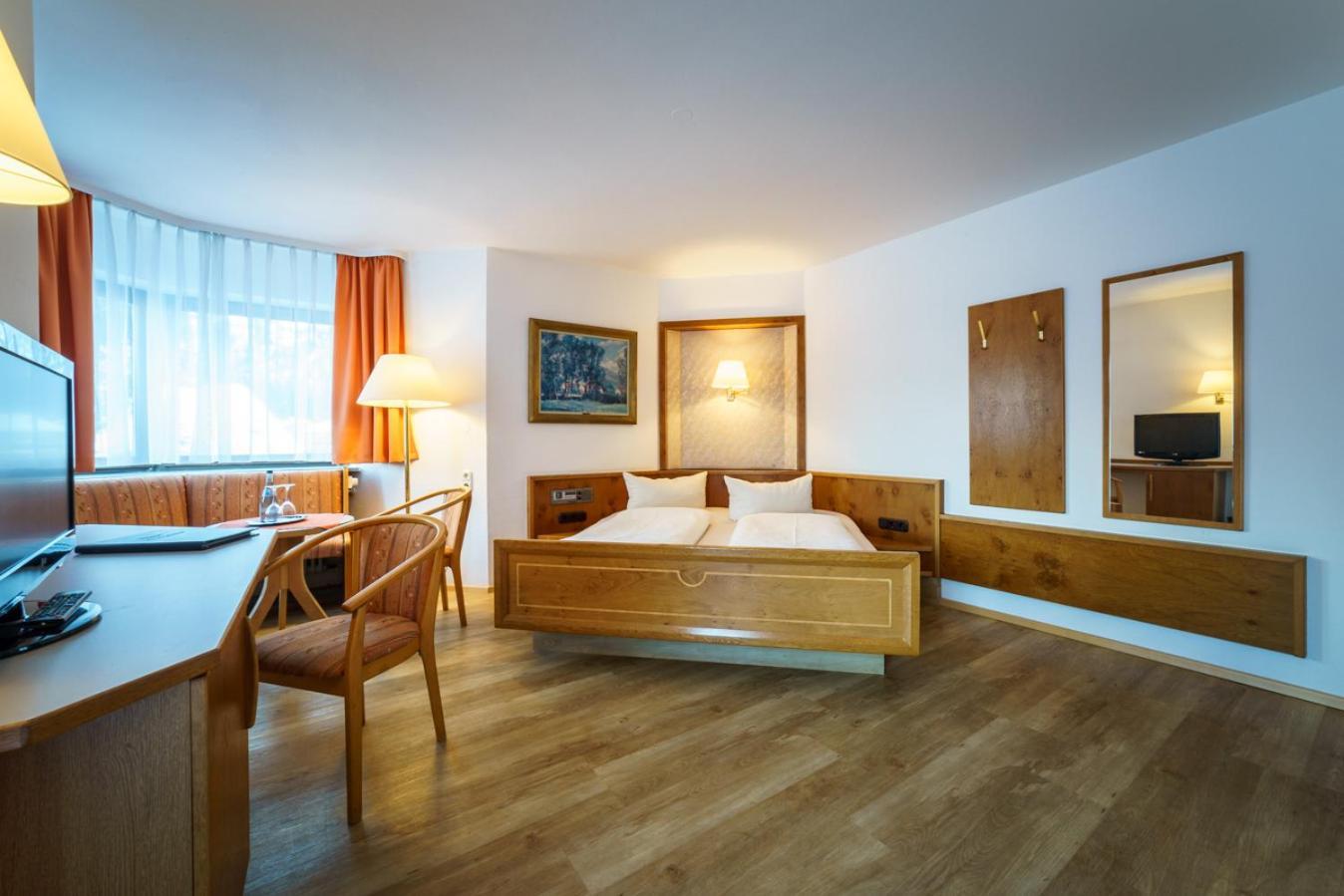 Parkhotel Sonnenhof Обераммергау Номер фото